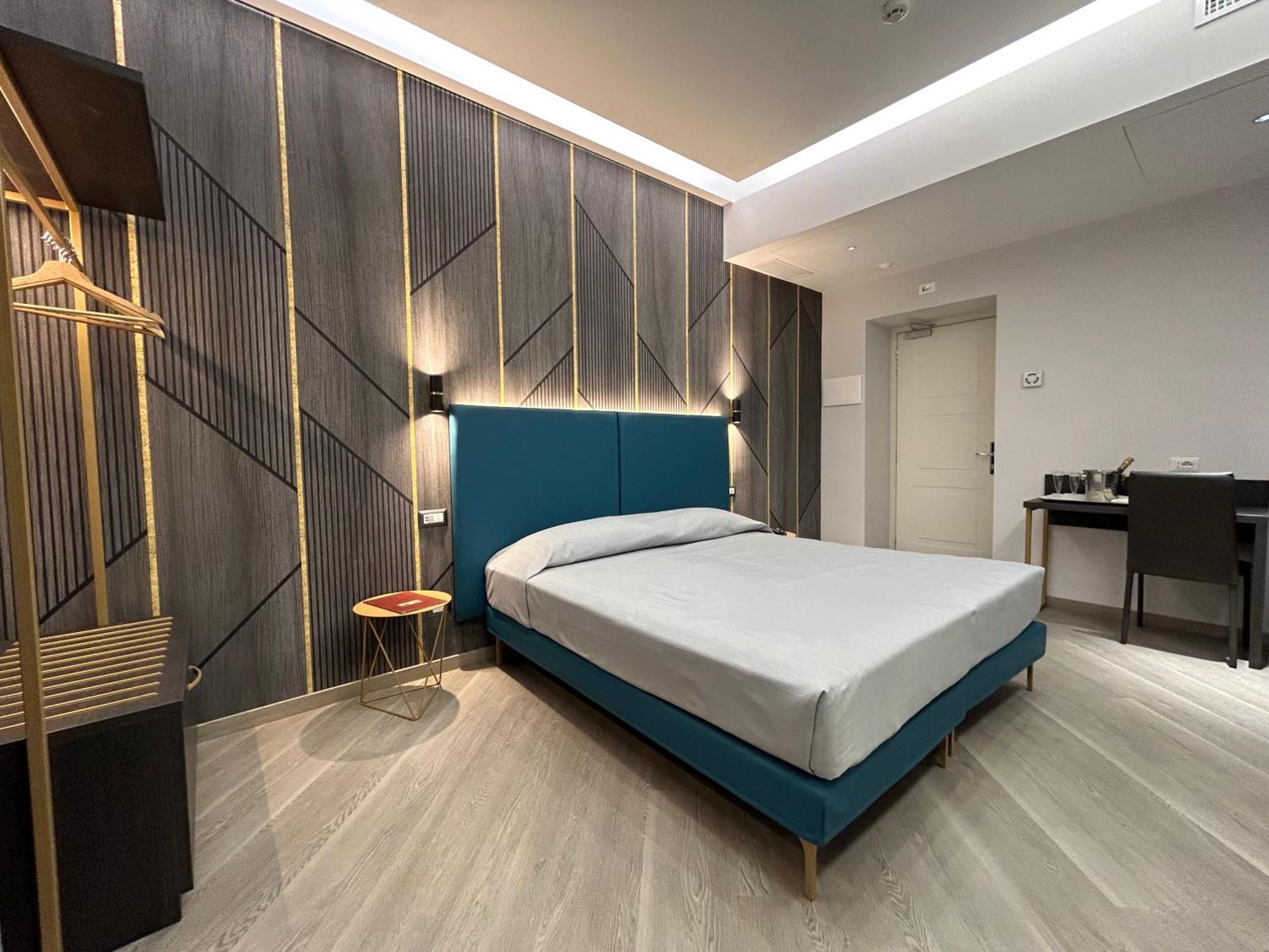 Hotel Contilia Roma Esterno foto