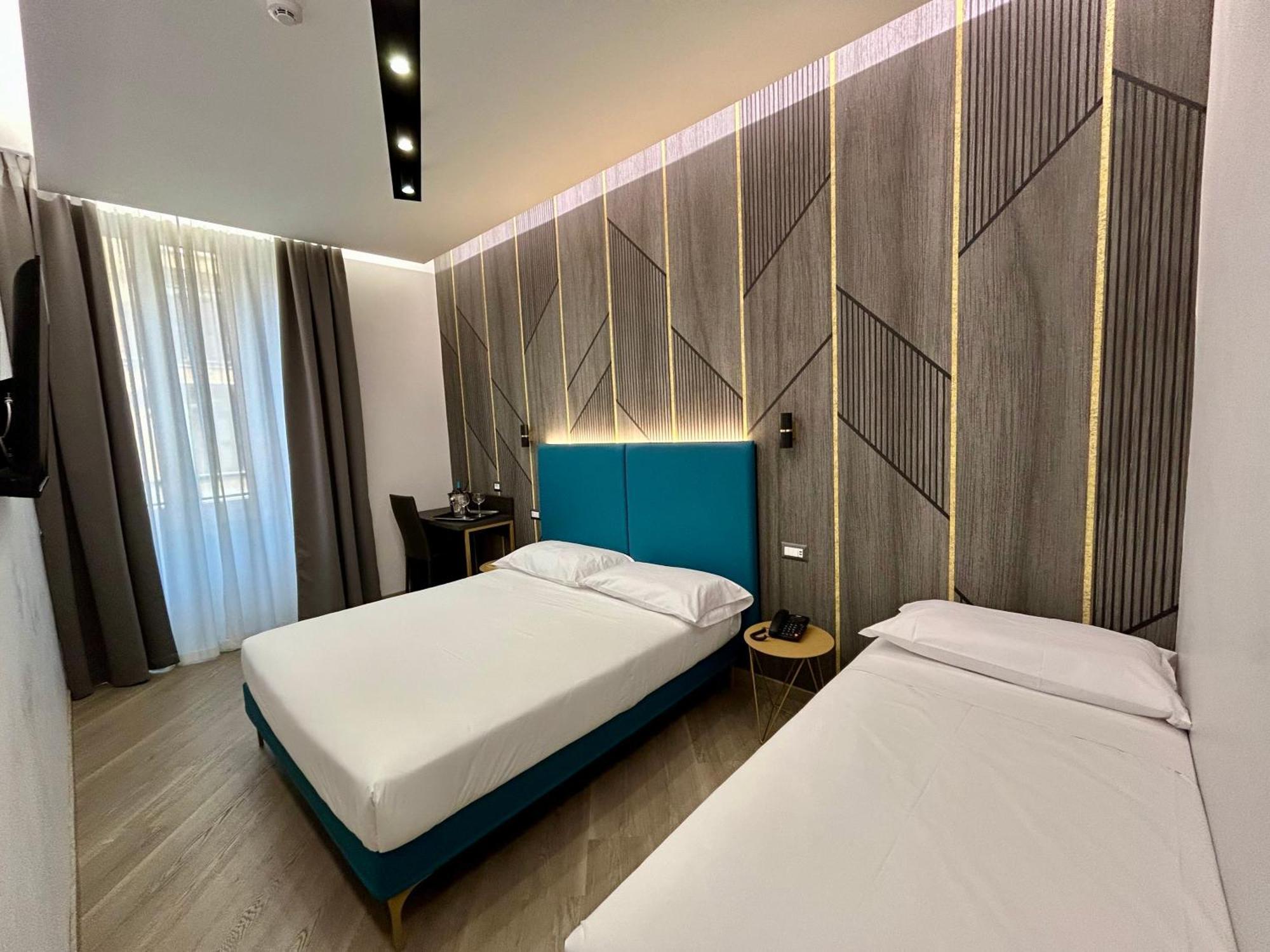 Hotel Contilia Roma Esterno foto
