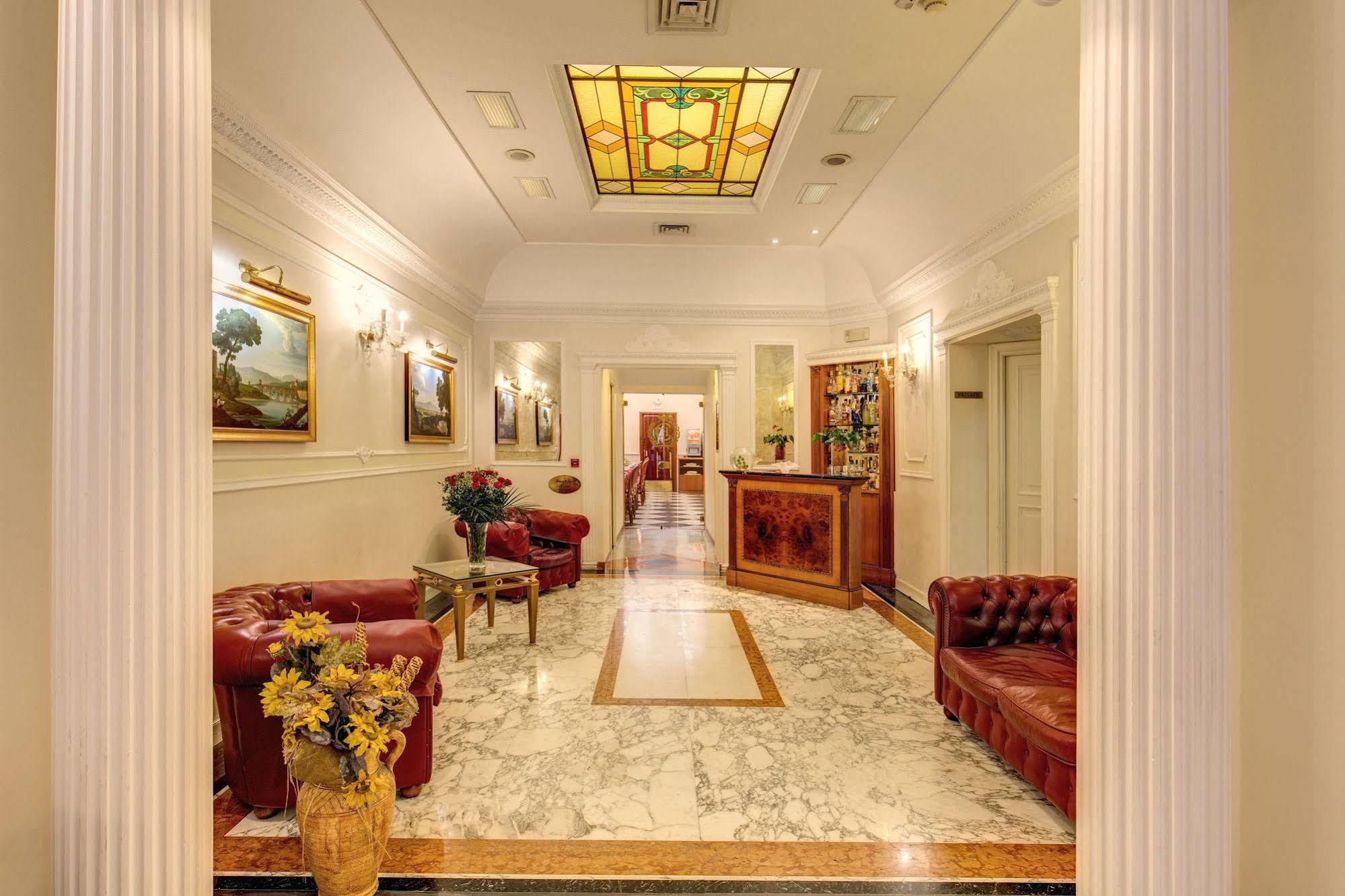 Hotel Contilia Roma Esterno foto