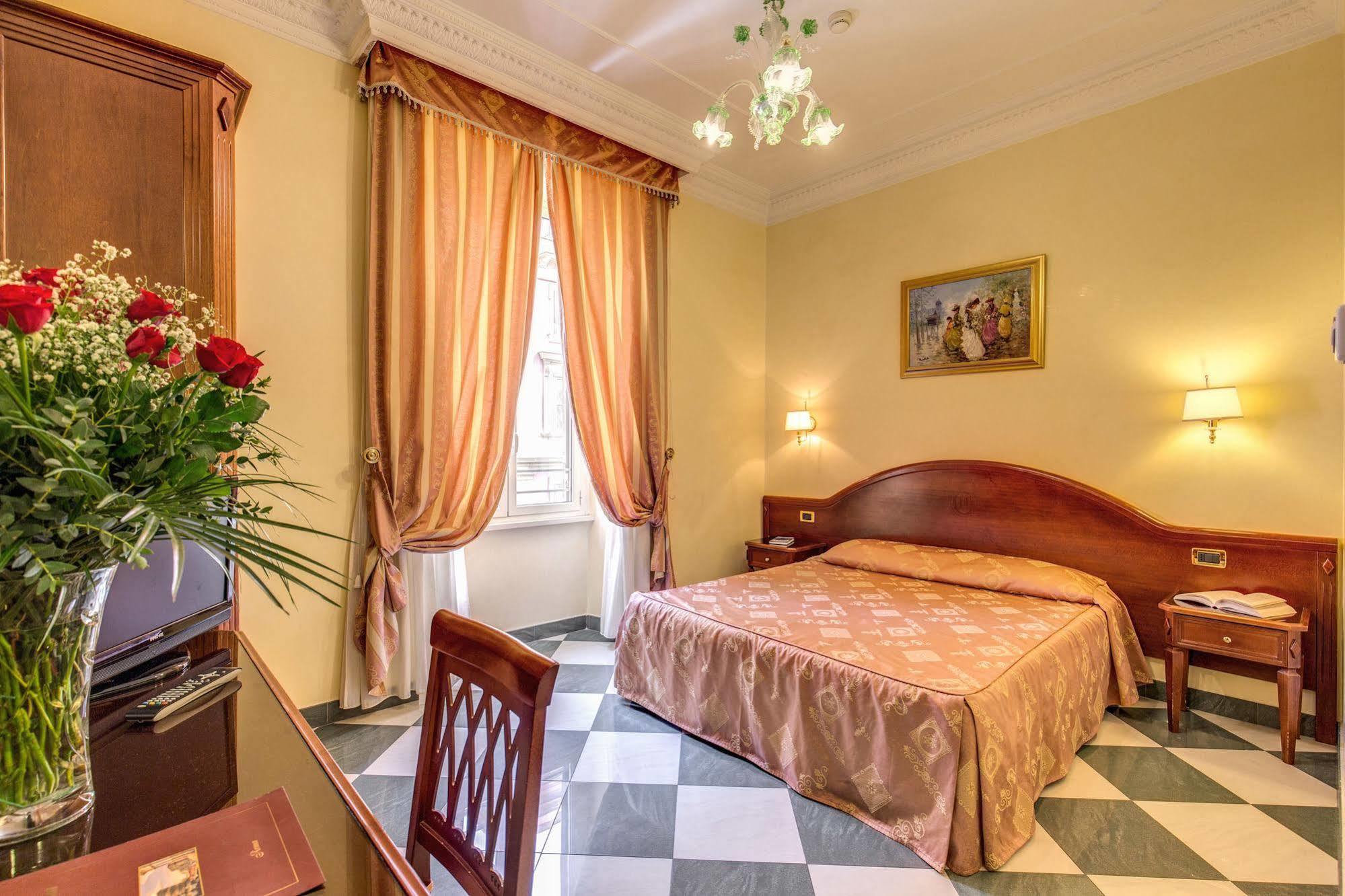 Hotel Contilia Roma Esterno foto