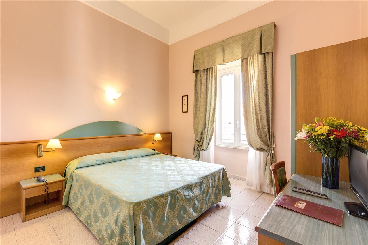 Hotel Contilia Roma Esterno foto