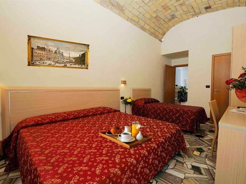 Hotel Contilia Roma Esterno foto